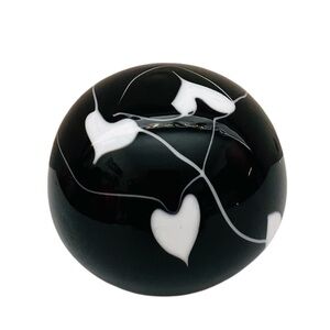 Vintage Toyo Heart Vine Design Black and White Heart Art Glass Paperweight